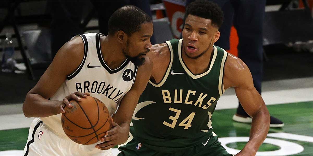 Giannis Antetokounmpo and Kevin Durant